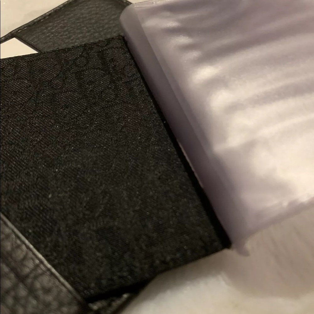Dior Black Leather Compact Wallet - Picture 7 of 11